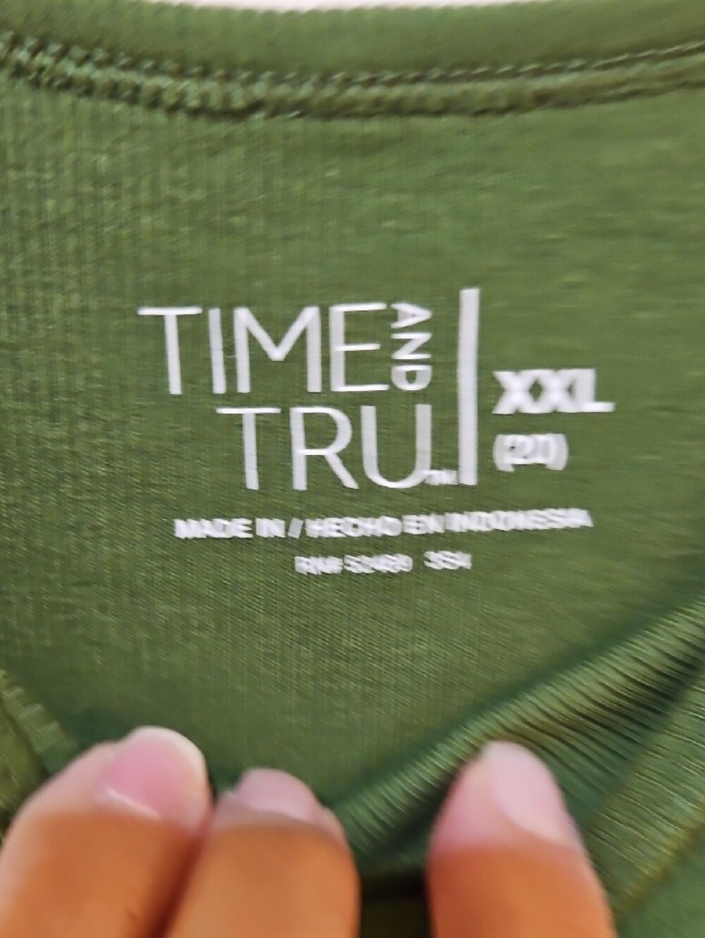 Time and Tru Olive Scoop Neck Tank - Picture 5 of 8